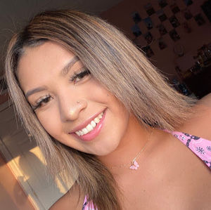 Meet your Posher, Alisson